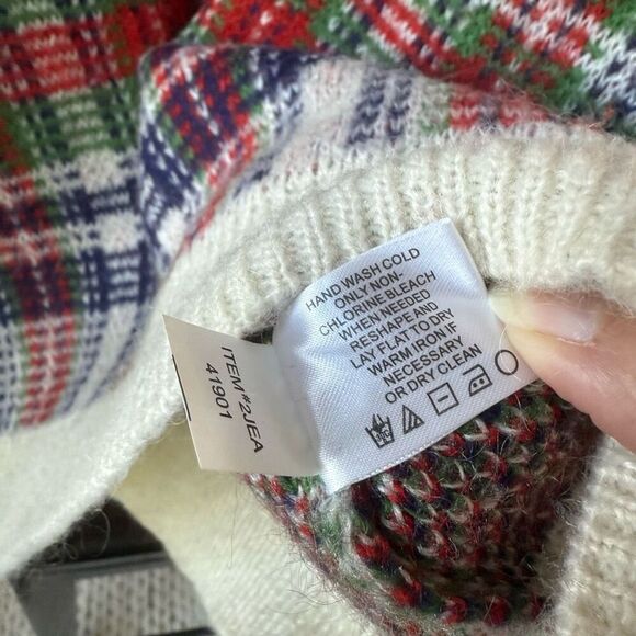 Orvis Wool Mohair Blend Plaid Sweater Red Blue Green M - Picture 8 of 8